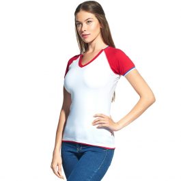 белая женская футболка триколор с V-вырезом